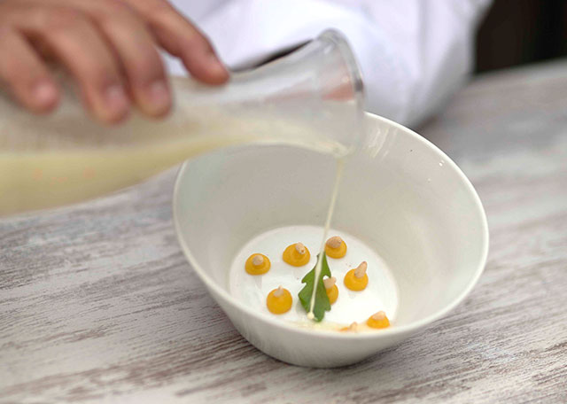 Ajoblanco with mango and pine nuts